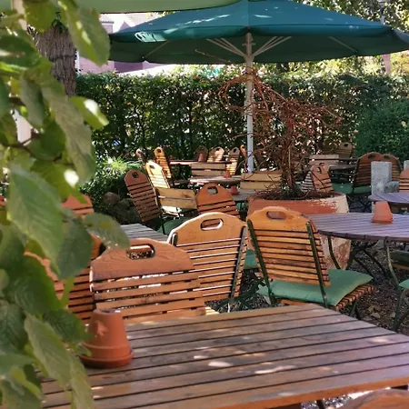 Kontraste בית הארחה 3*