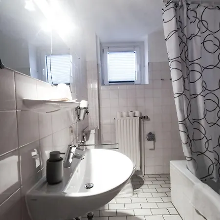 Kontraste Guest house 3*