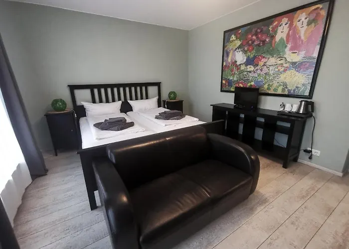 Kontraste 3* 노이뮌스터