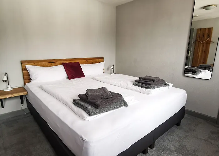 Kontraste 게스트하우스 노이뮌스터